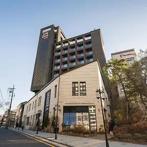 Junibino Hongdae 3*, ソウル特別市 韓国